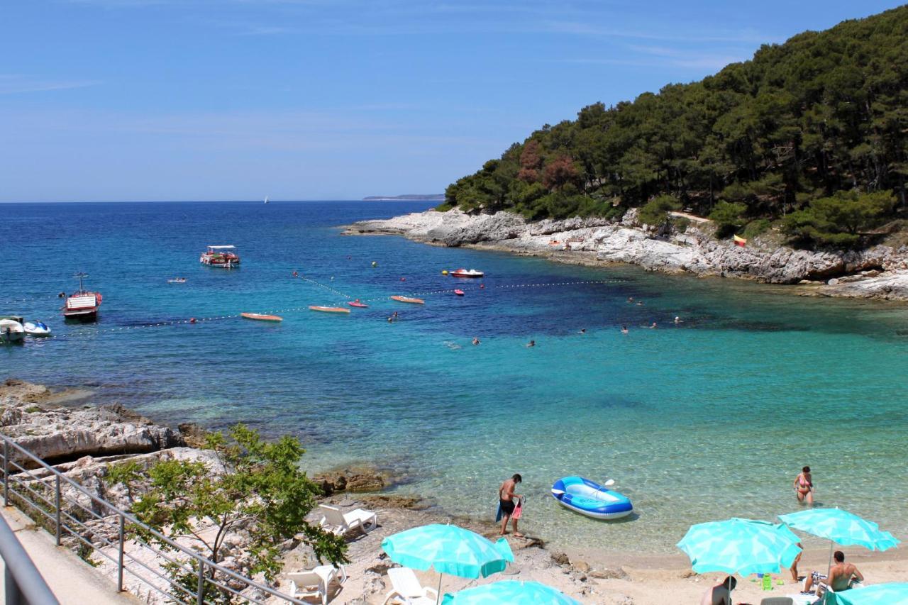 וולי לוסיניי Apartments By The Sea Mali Losinj מראה חיצוני תמונה